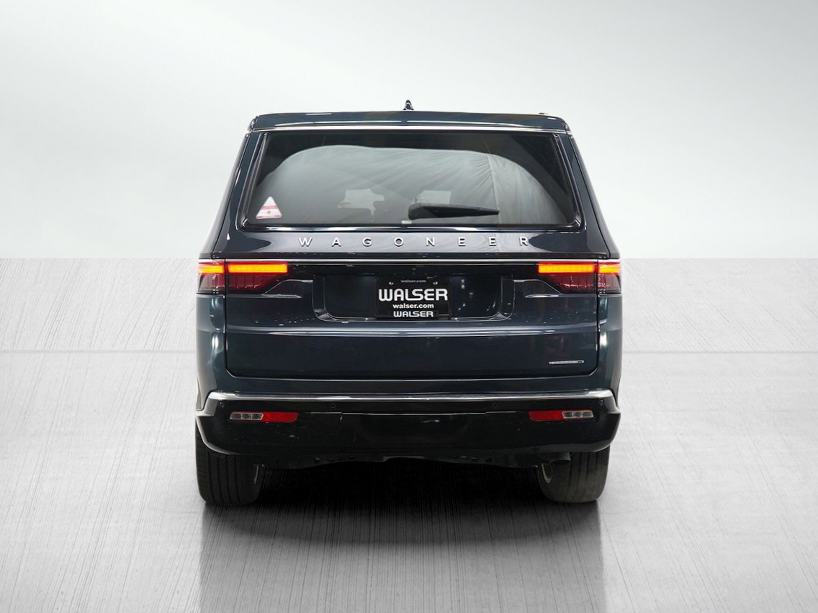 2024 Jeep Wagoneer L Series II photo 4