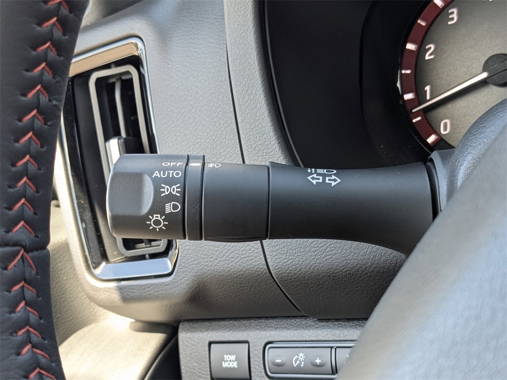 2025 Nissan Frontier PRO-X photo 31