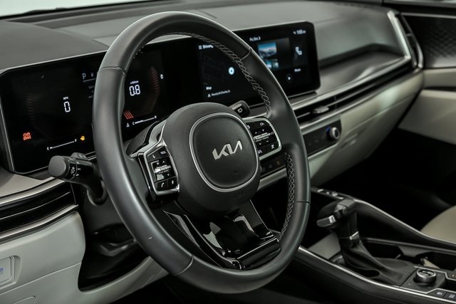 2024 Kia Sorento S photo 14