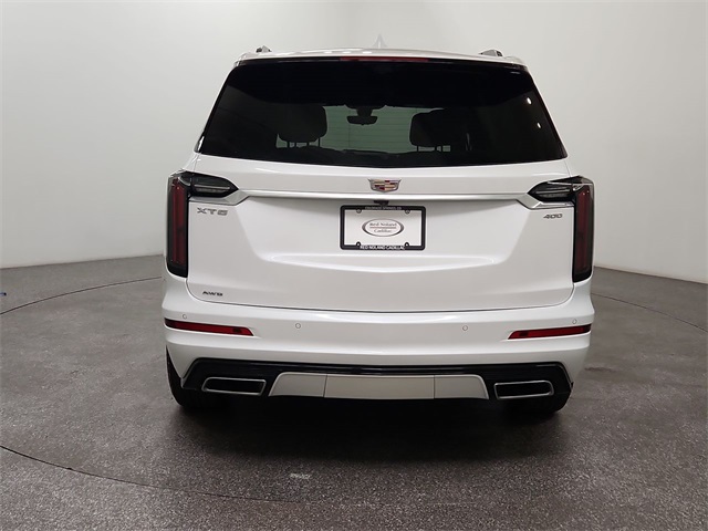 2025 Cadillac XT6 Sport photo 4