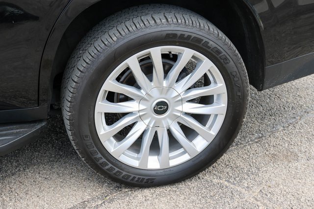 Used 2022 Black Chevrolet LT image 7