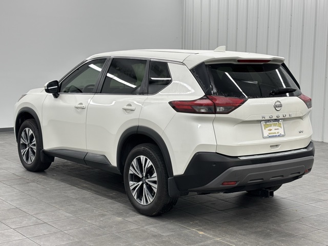 2023 Nissan Rogue SV photo 4