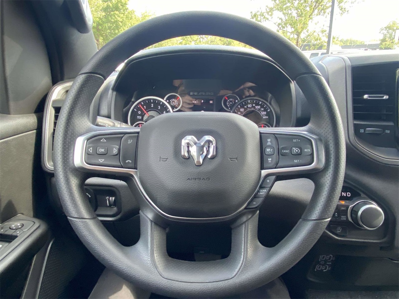 2025 Ram 1500 Tradesman photo 31