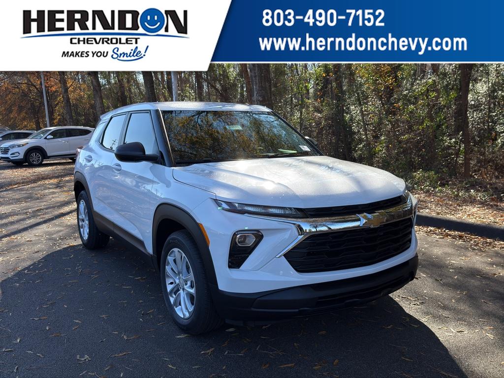 2026 Chevrolet Trailblazer LS's photo