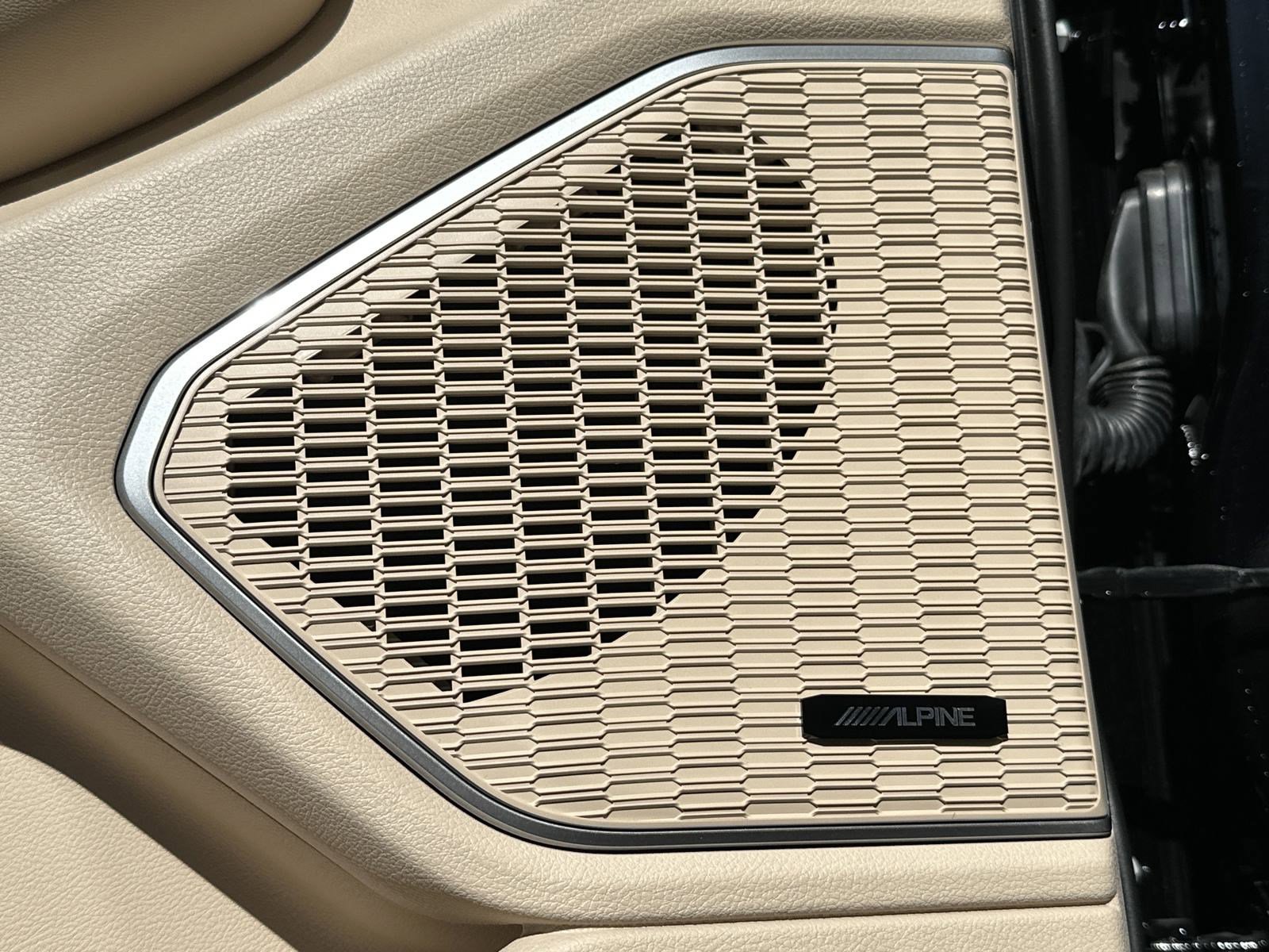 2024 Jeep Cherokee photo 8