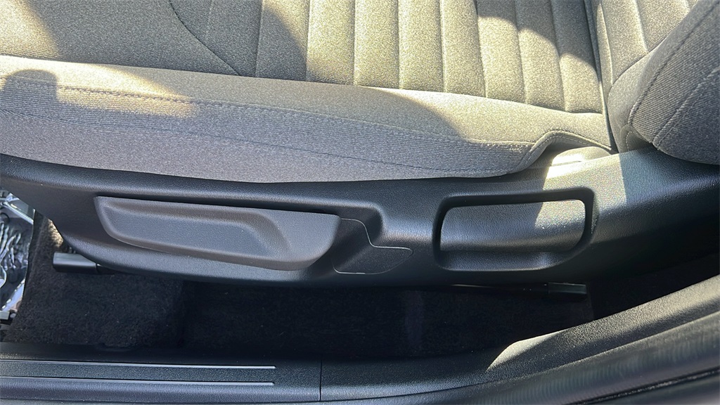 2025 Kia K4 EX photo 19