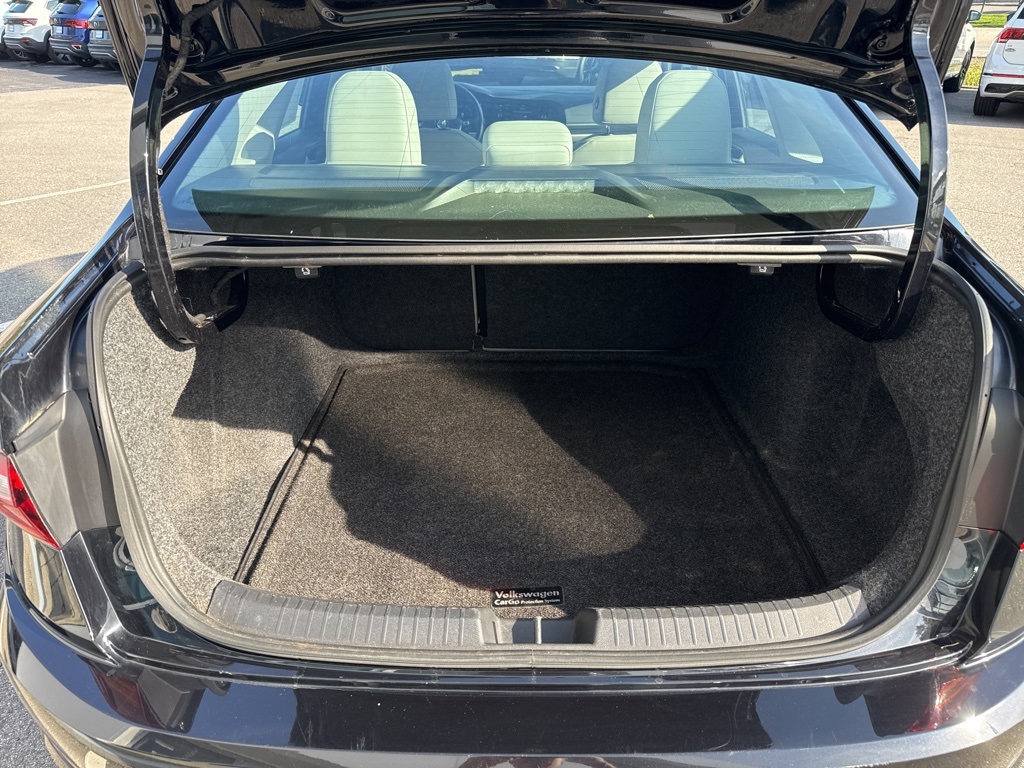 2019 Volkswagen Jetta SEL photo 27