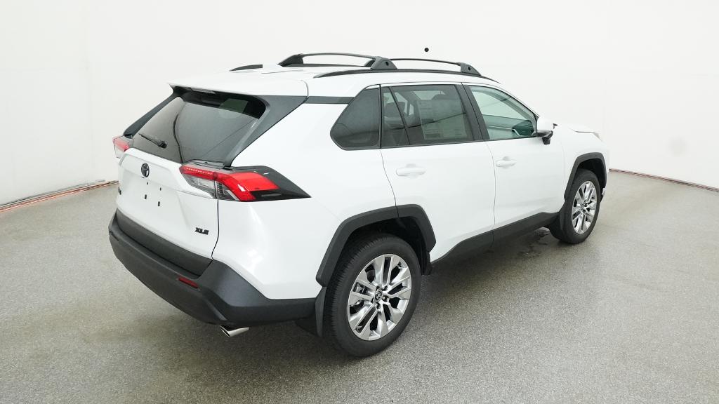 2025 Toyota RAV4 XLE Premium photo 22