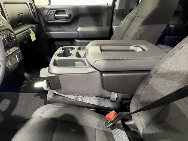2026 Chevrolet Silverado 1500 Custom photo 9