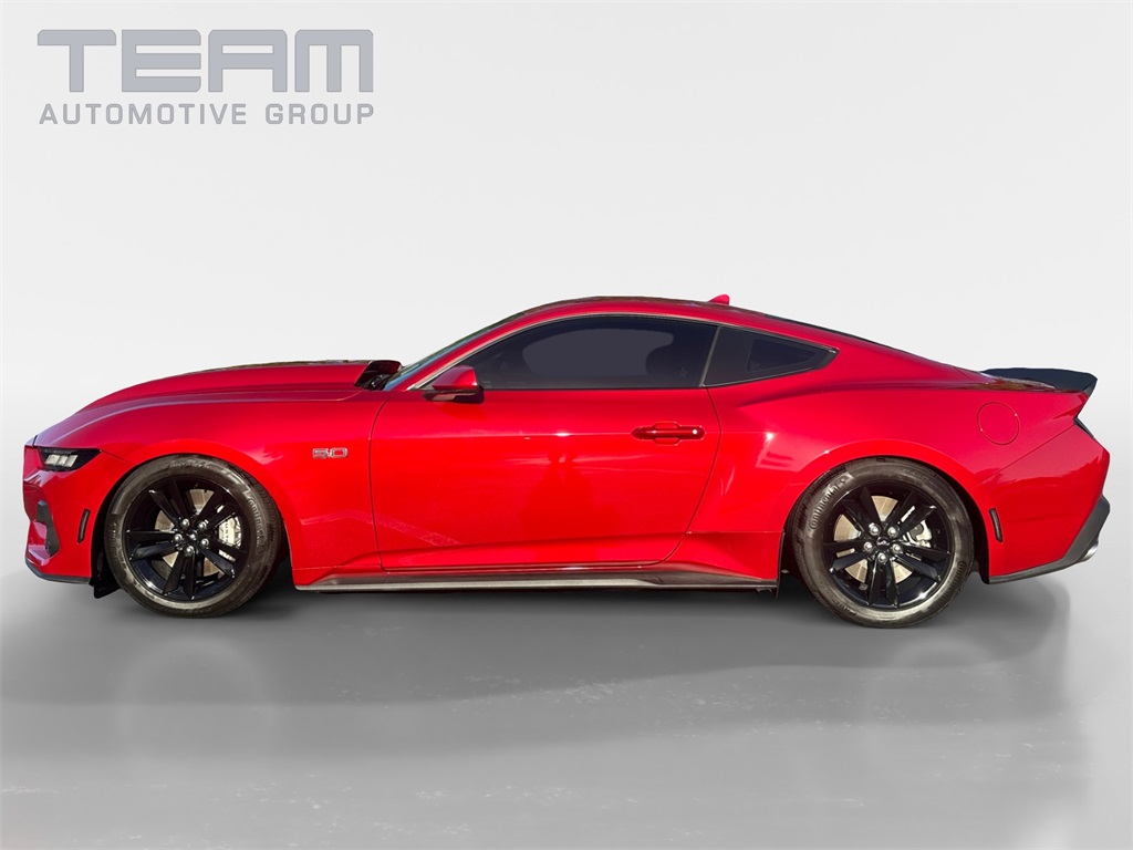 2024 Ford Mustang GT photo 4
