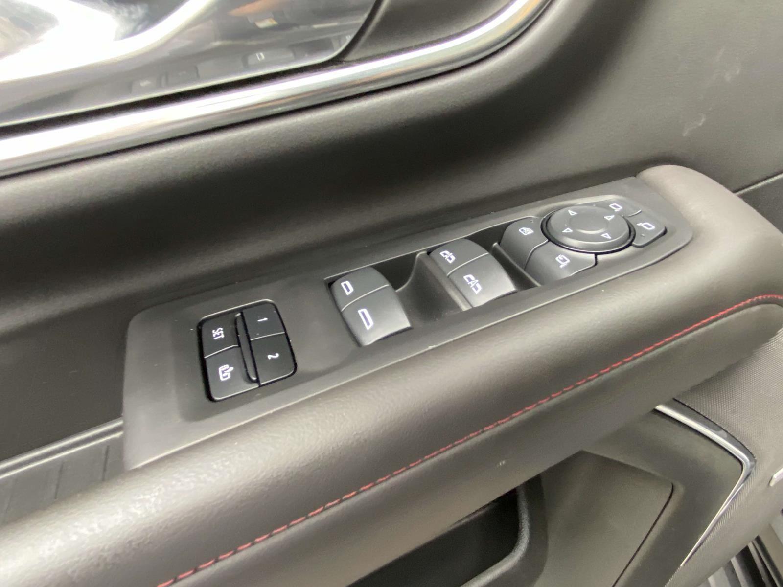 2024 Chevrolet Tahoe RST photo 3