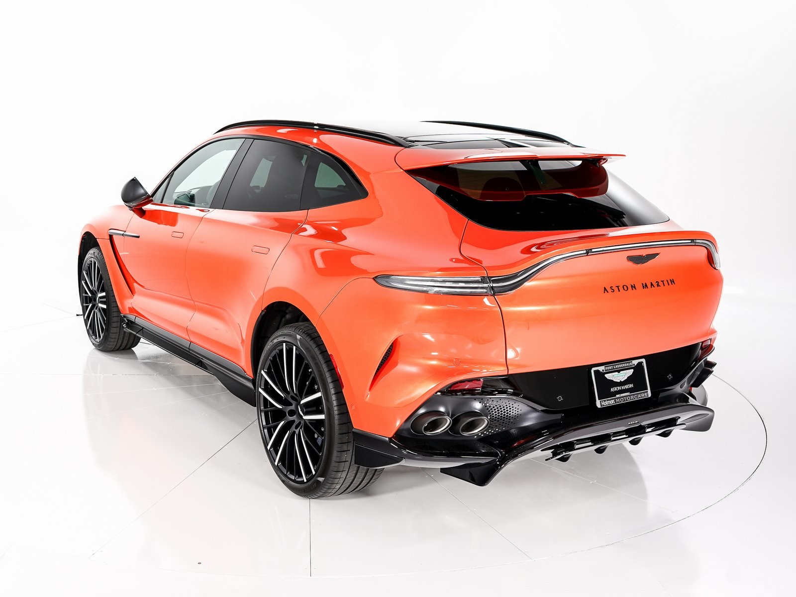 2025 Aston Martin DBX AM8 DBX707 photo 3
