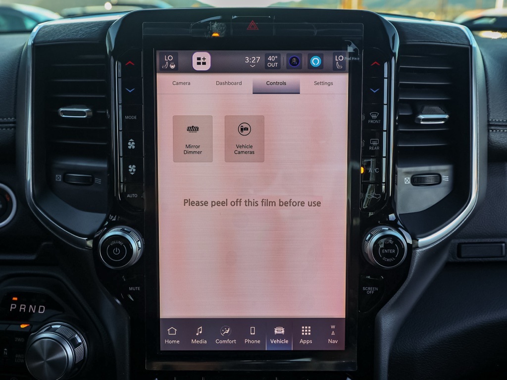 New 2026 Bright White Clear-Coat Exterior Paint RAM Laramie image 27