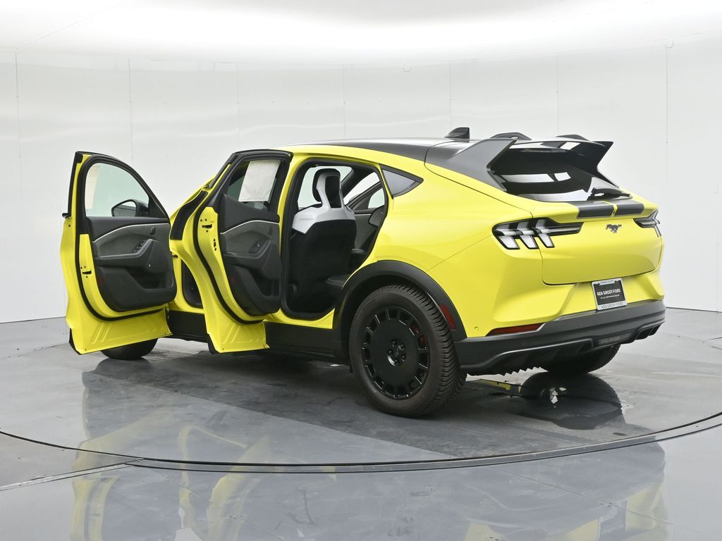2024 Ford Mustang Mach-E GT photo 33