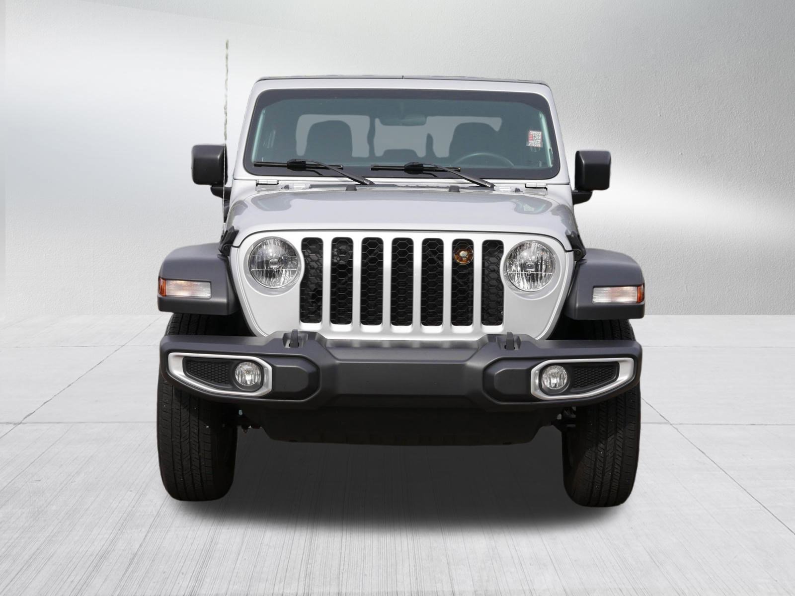2023 Jeep Gladiator Sport S photo 2