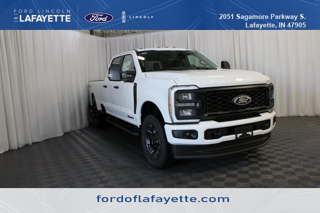 2026 Ford F-350 Super Duty XL's photo