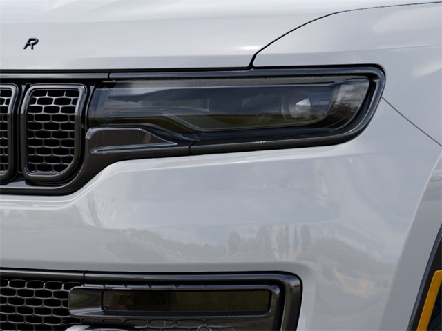 2025 Jeep Wagoneer Series II Carbide photo 4
