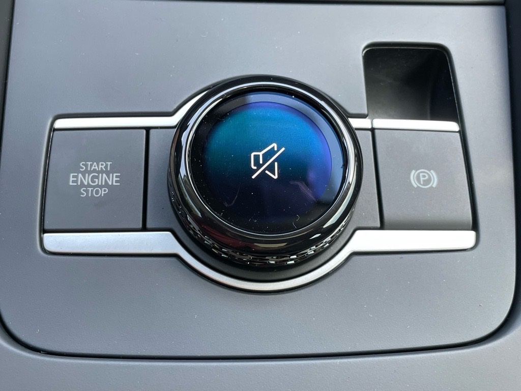2025 Volkswagen Tiguan SE photo 15