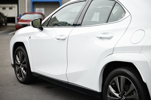 2024 Lexus UX 250h F SPORT Handling photo 8