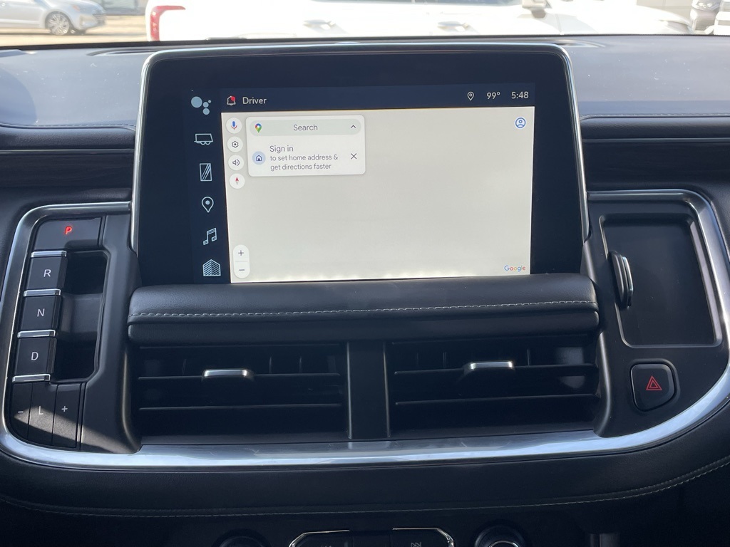 2022 Chevrolet Suburban LT photo 17