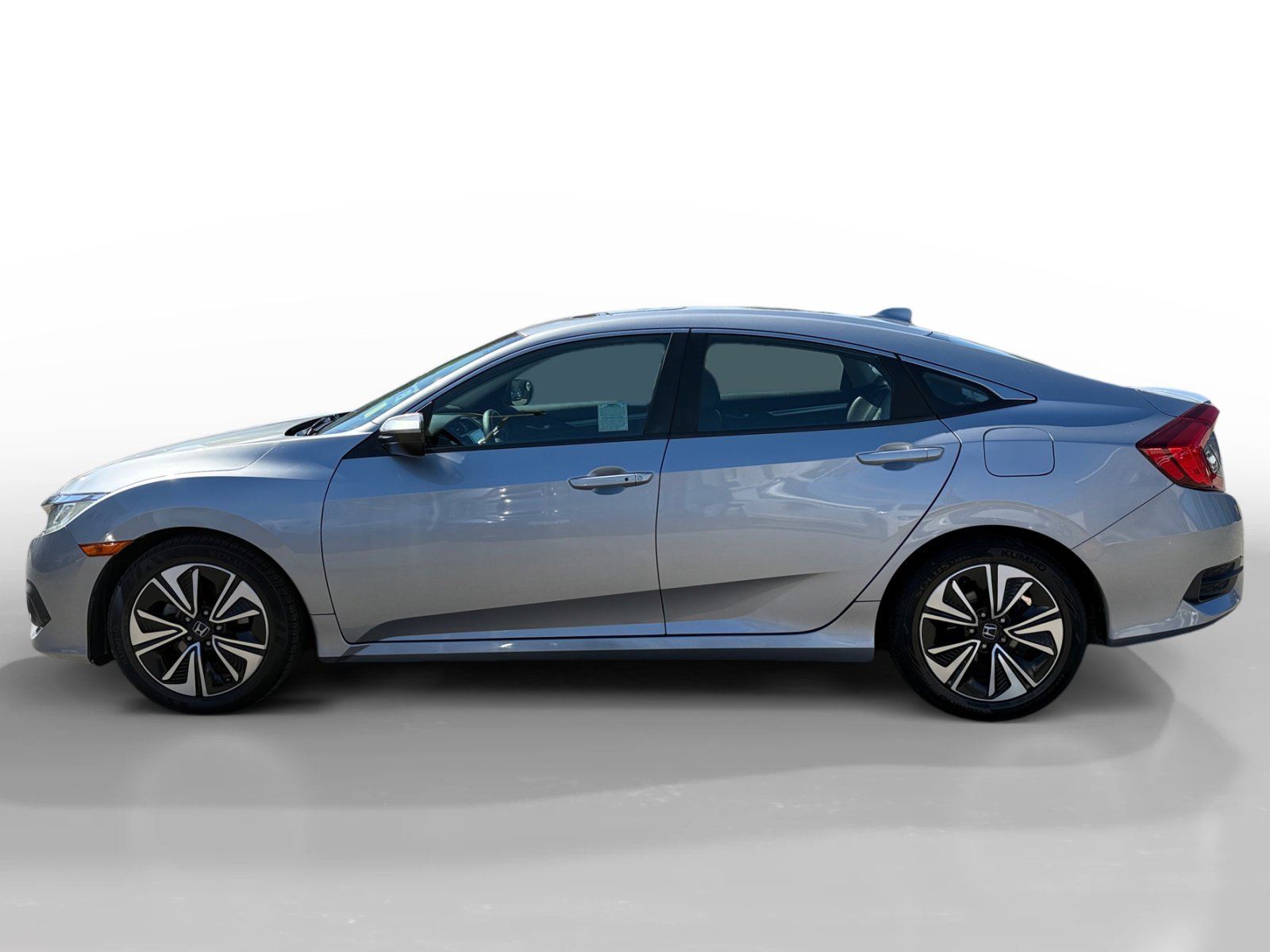2018 Honda Civic EX-L photo 2