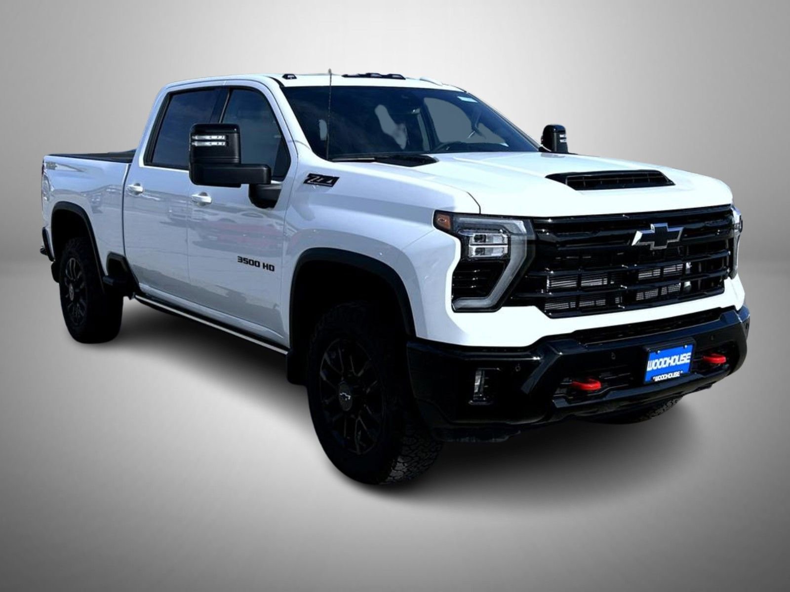 2025 Chevrolet Silverado 3500HD LTZ photo 3