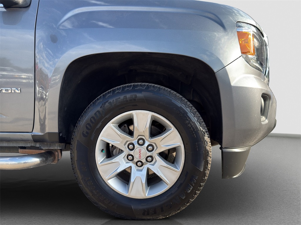 Used 2018 GMC Canyon SLE with VIN 1GTG5CEN1J1257623 for sale in Kansas City