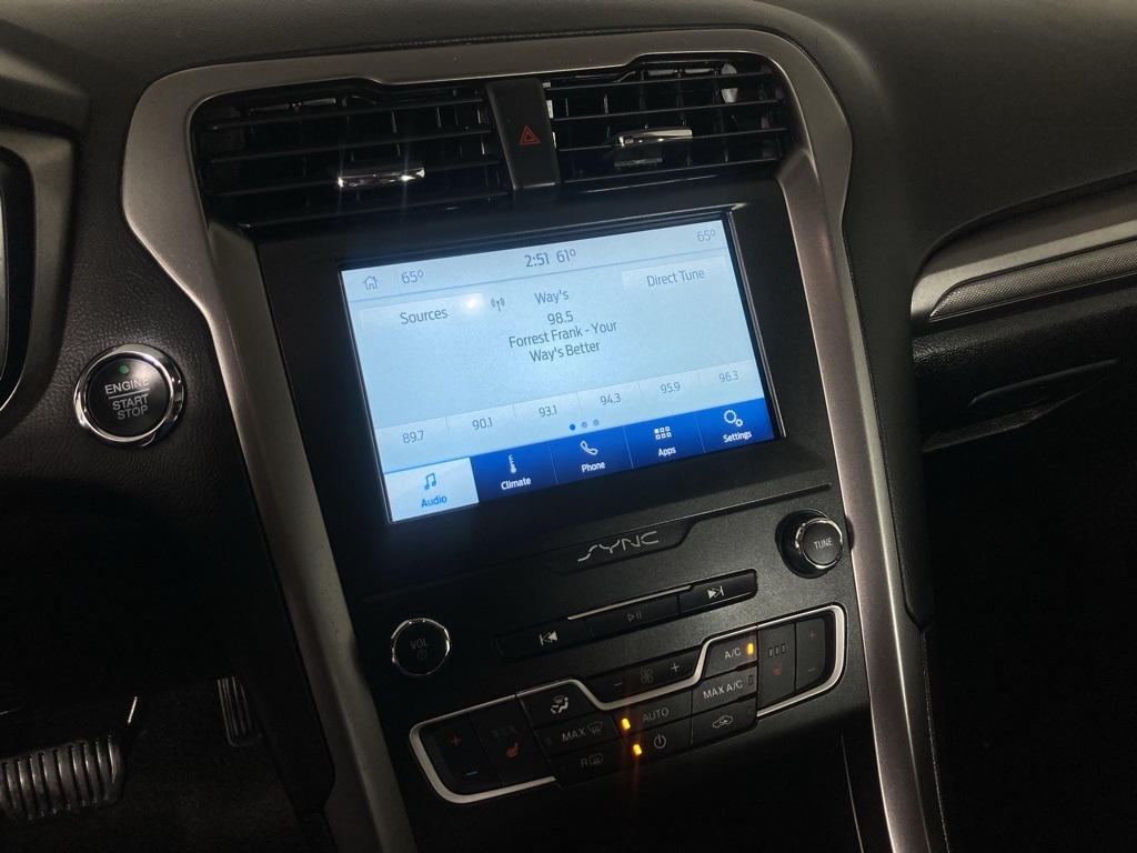 Used 2020 Ford Fusion SE with VIN 3FA6P0T93LR178995 for sale in Elk River, Minnesota