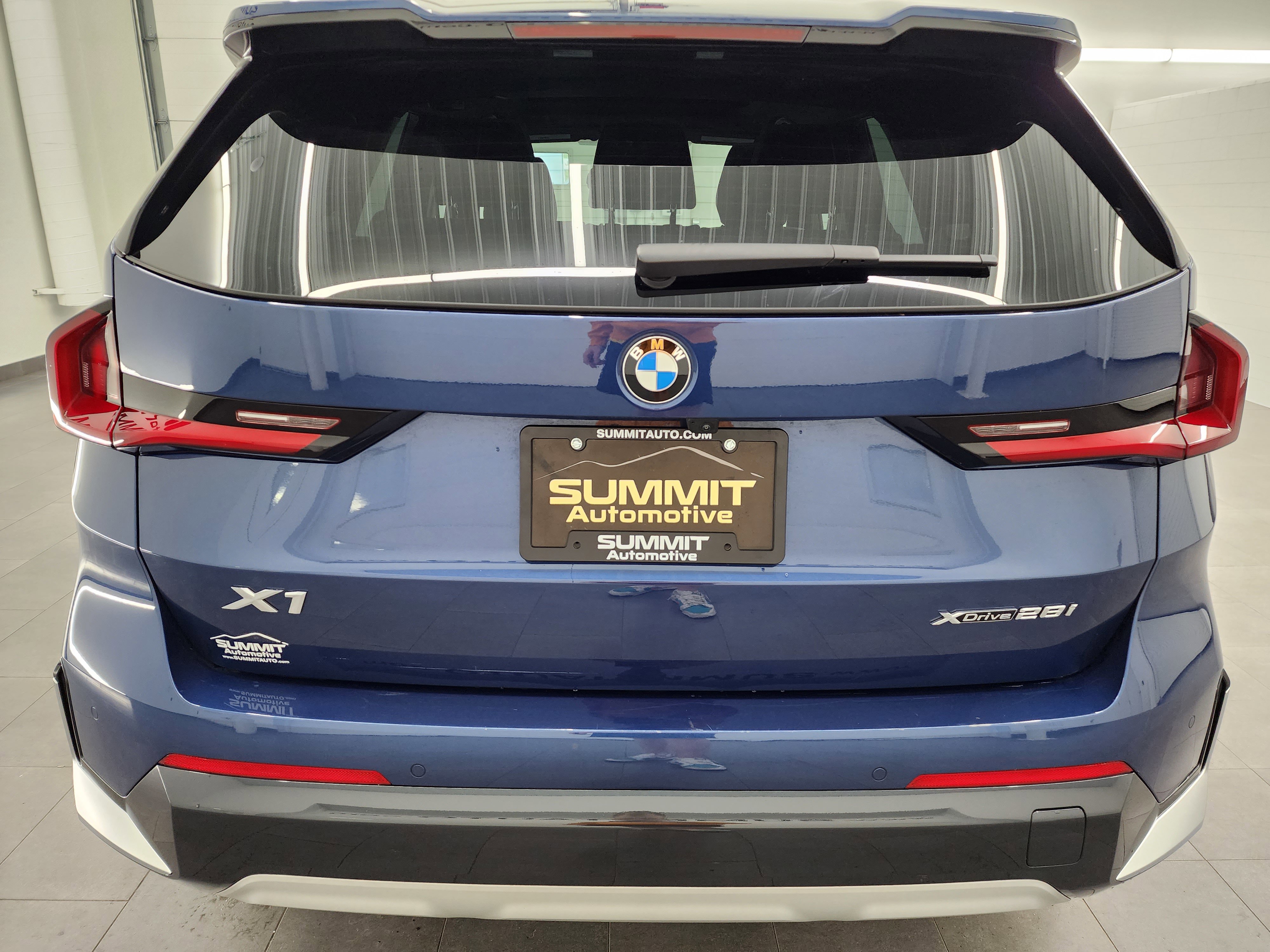 2025 Bmw X1 XDrive28i photo 3