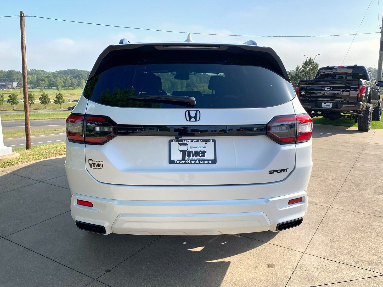 2025 Honda Pilot Sport photo 4