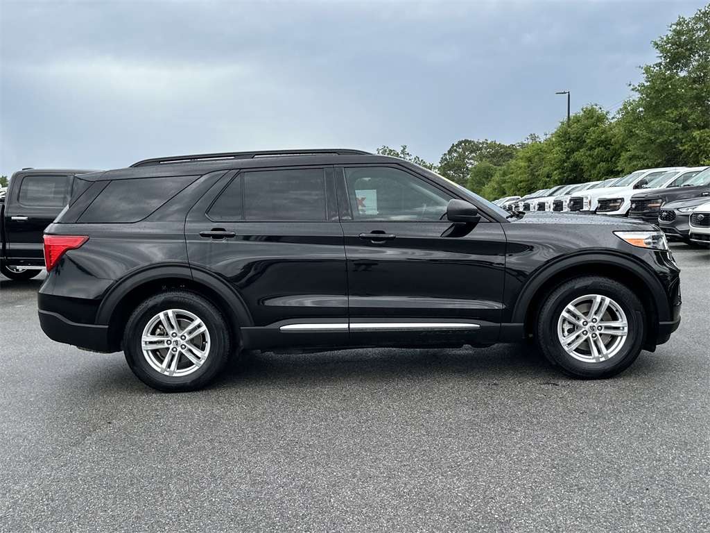 2022 Ford Explorer XLT photo 4