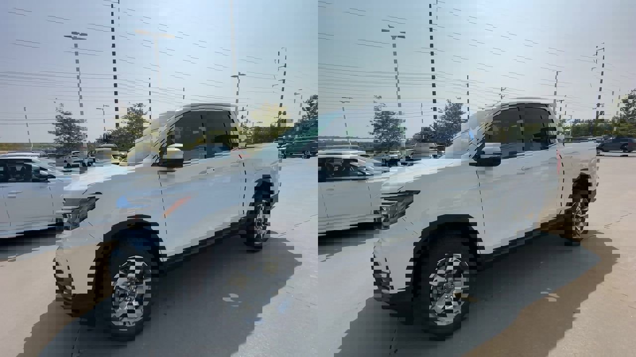 2025 Honda Ridgeline RTL photo 2