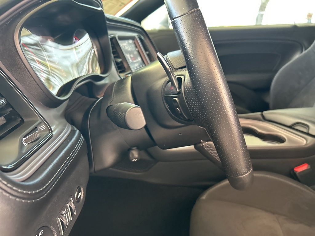 2023 Dodge Challenger R/T Scat Pack photo 37