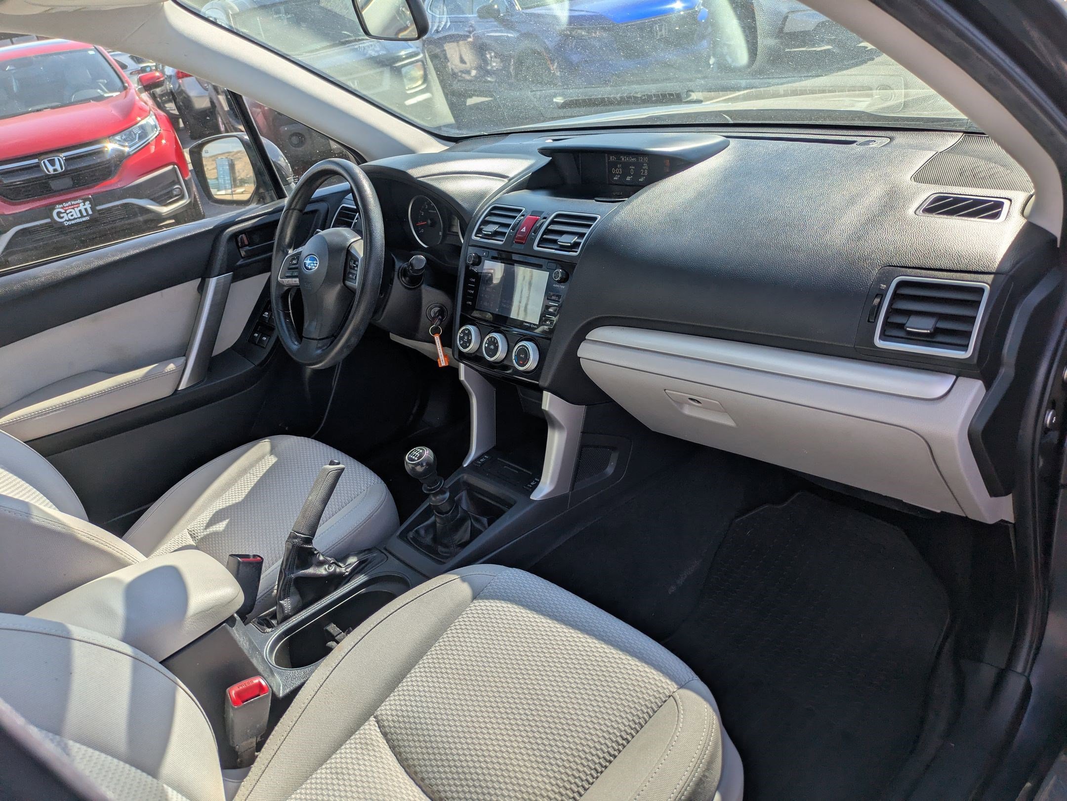 2016 Subaru Forester 2.5i Premium photo 30