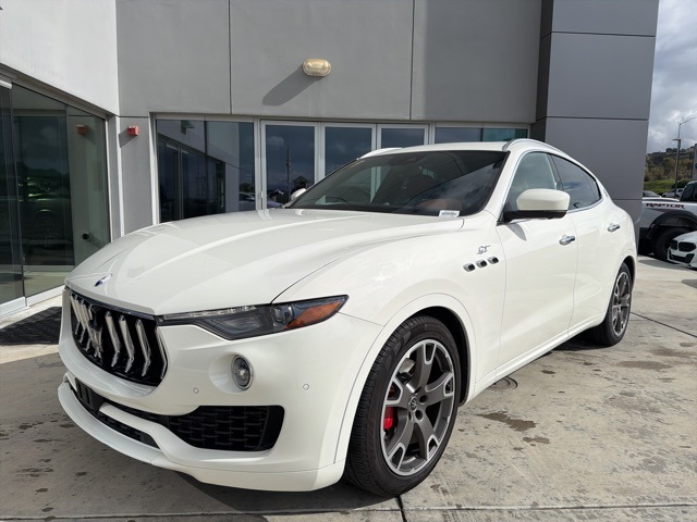 2023 Maserati Levante Base GT photo 3