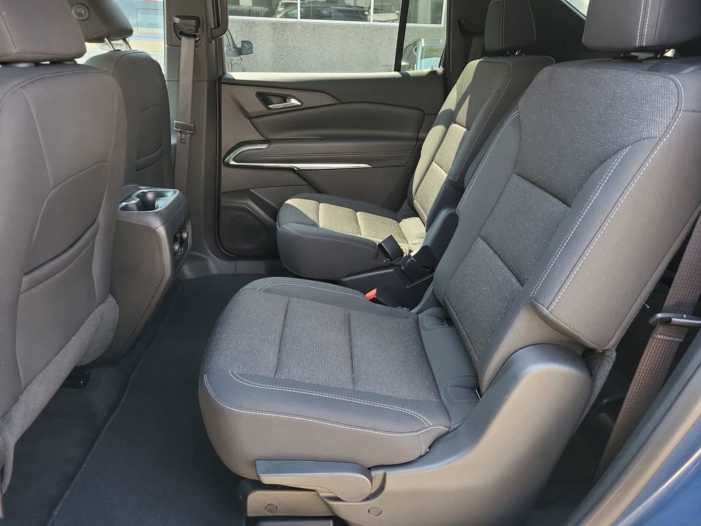 2025 Chevrolet Traverse photo 24