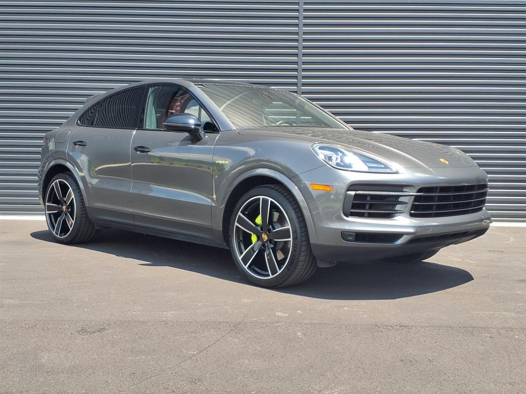 2022 Porsche Cayenne E-Hybrid Coupe photo 31
