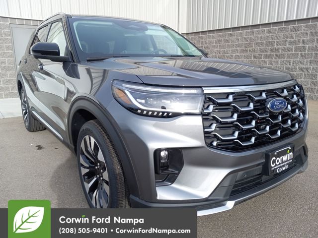 2026 Ford Explorer Platinum's photo