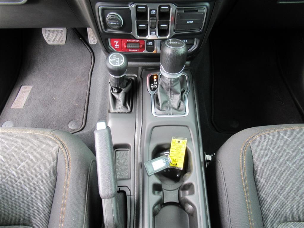 2024 Jeep Gladiator Mojave photo 23