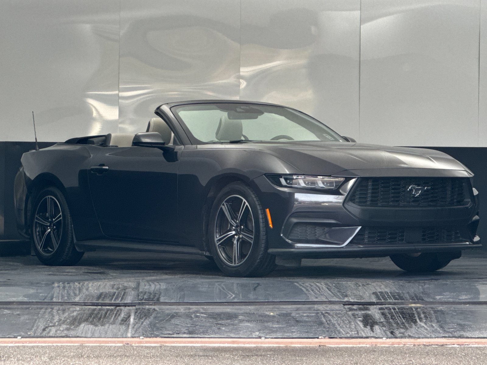 2024 Ford Mustang EcoBoost Premium's photo