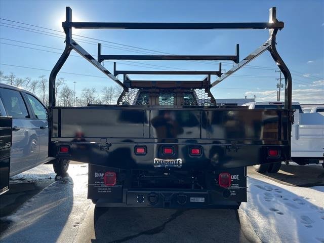 2024 Chevrolet Silverado 5500HD Work Truck photo 2