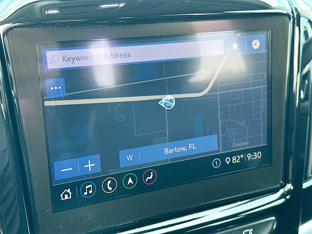 2020 Chevrolet Traverse Leather photo 13