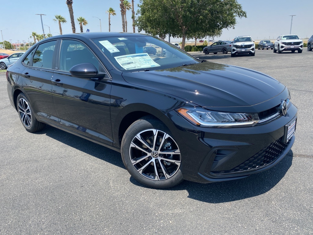 2025 Volkswagen Jetta Sport's photo