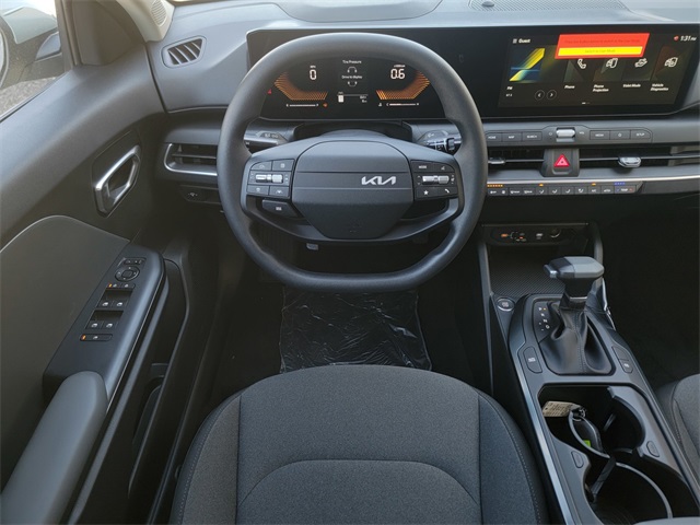 2025 Kia K4 LXS photo 22