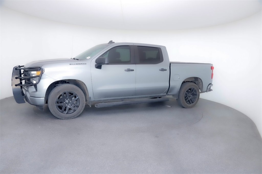 2023 Chevrolet Silverado Custom photo 15