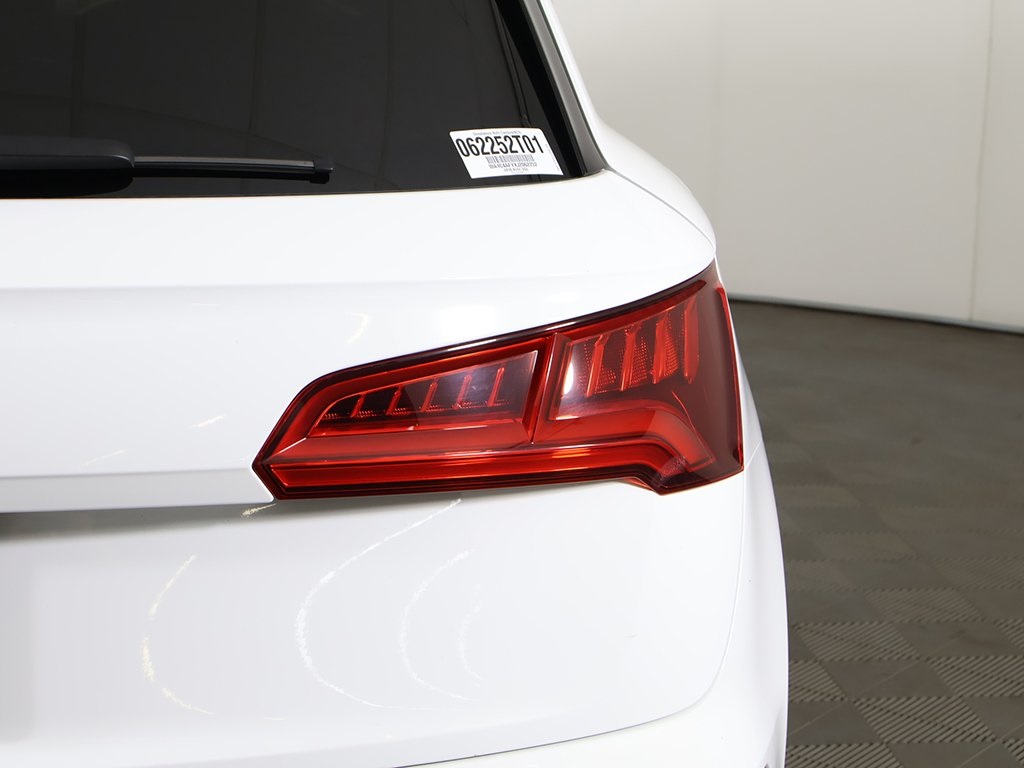 2018 Audi SQ5 Prestige photo 5