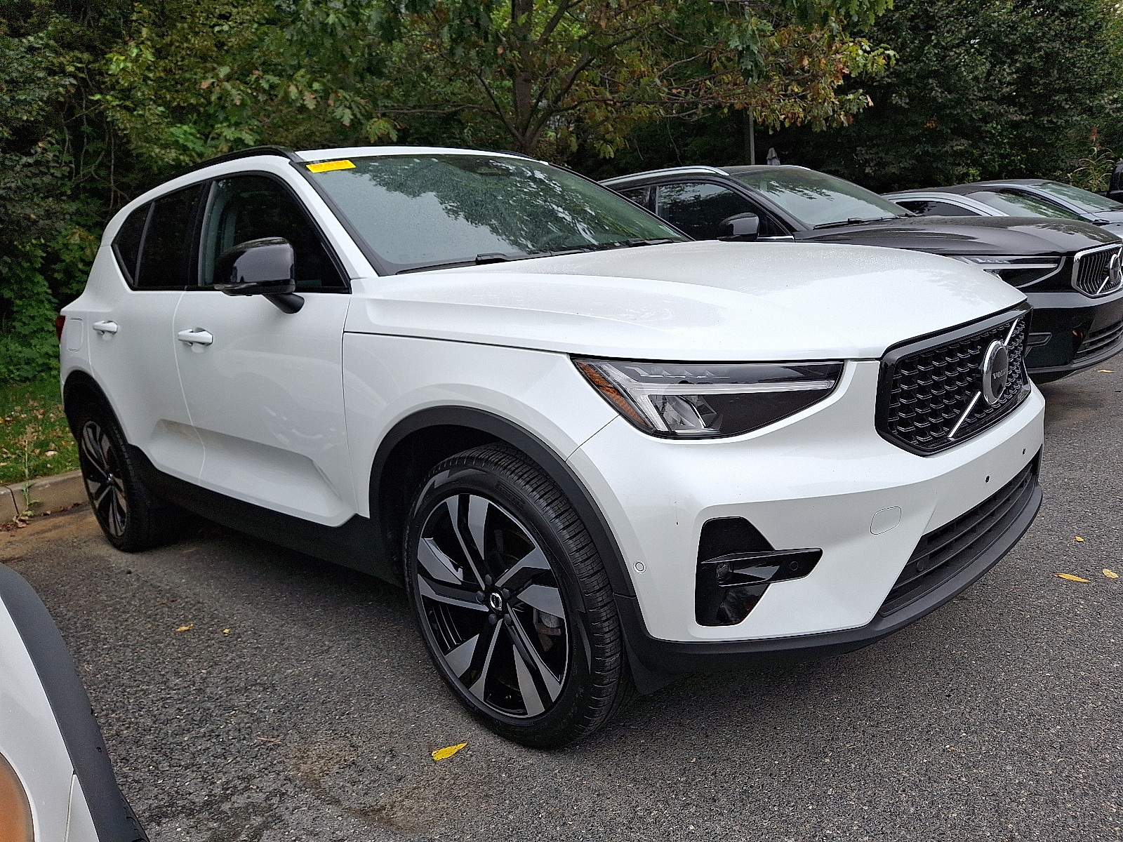 2023 Volvo XC40
