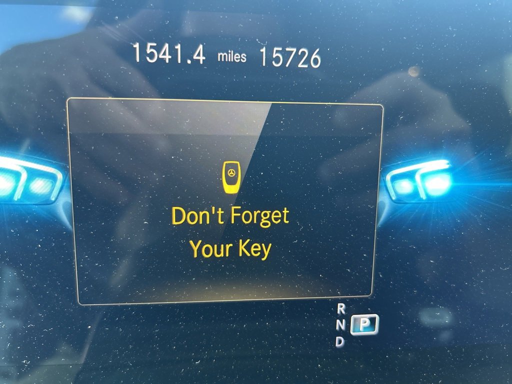 2023 Mercedes Benz GLS 450 4MATIC photo 4