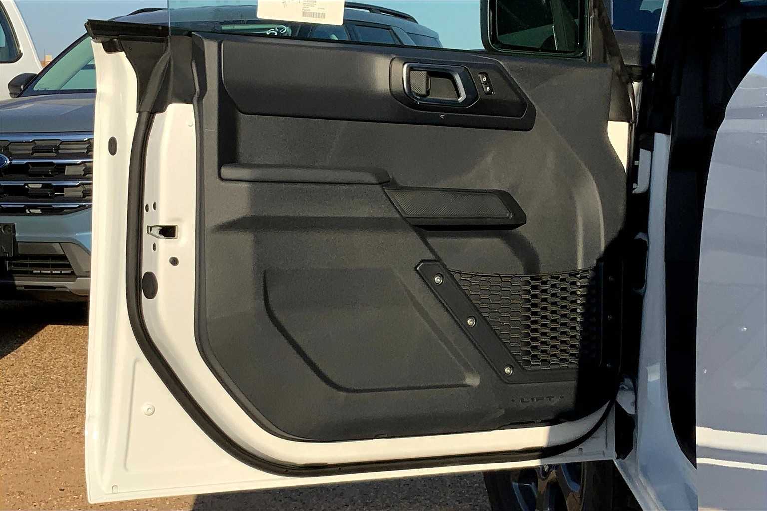 2025 Ford Bronco Big Bend photo 10