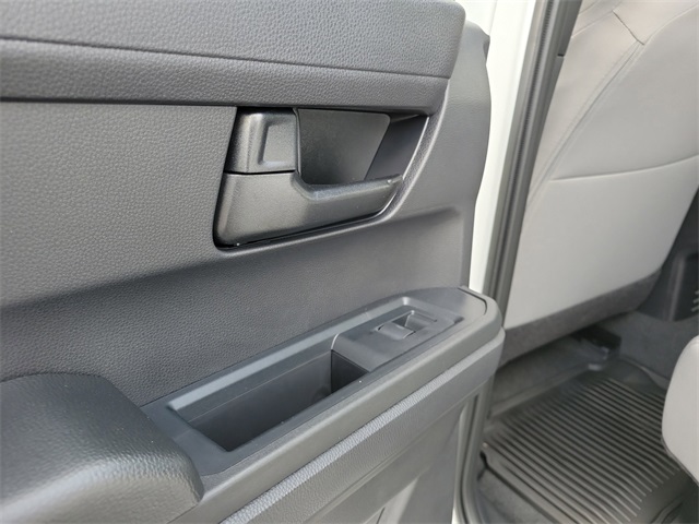 2025 Toyota Tacoma SR5 Double Cab photo 11